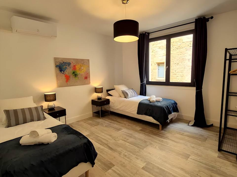 Location - Aux 3 Sens - restaurant SARLAT-LA-CANEDA - Restaurant Sarlat avec terrasse