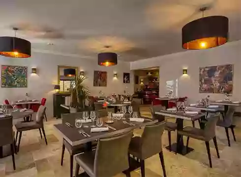 Le restaurant - Aux 3 Sens - restaurant SARLAT-LA-CANEDA - Restaurant centre ville Sarlat
